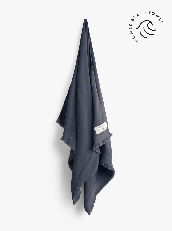 BEACH TOWEL - Lava Grey 100x175 cm in the group BATHROOM / POOL/BEACH TOWEL at Spirit of the Nomad International AB (400056)