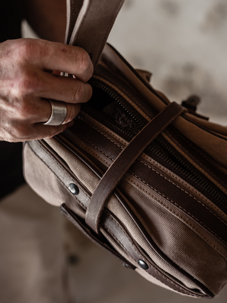 Nomad Toiletry Bag - Khaki