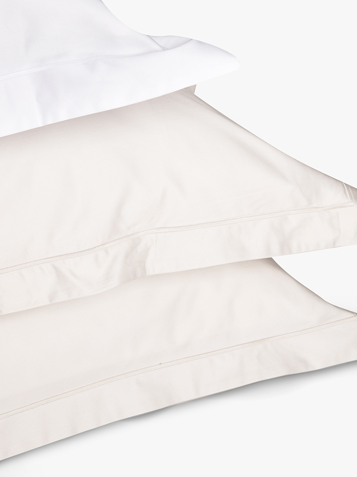 Spirit of the Nomad pillowcase Savannah Greige