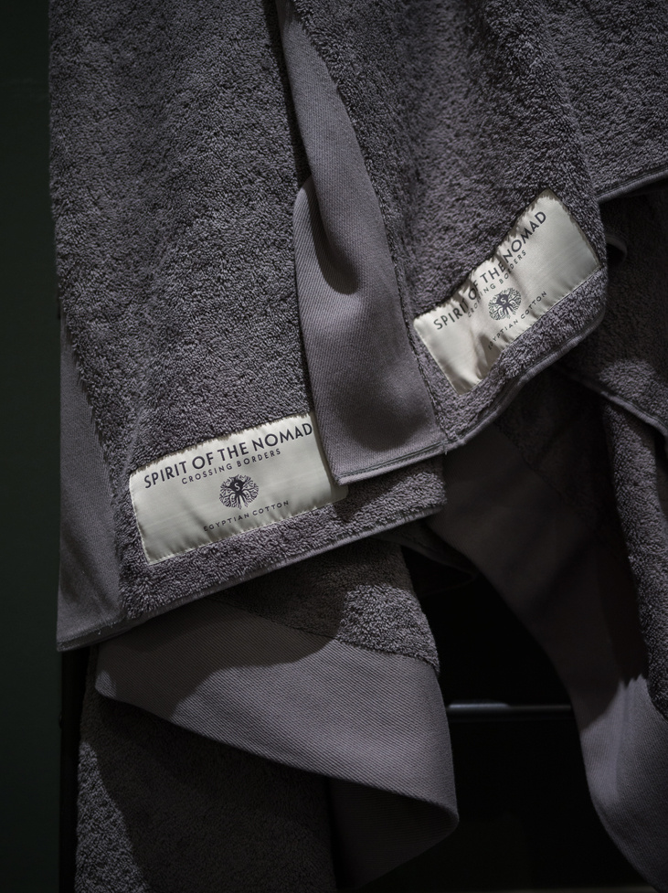 Spirit of the Nomad Towel Lava Grey