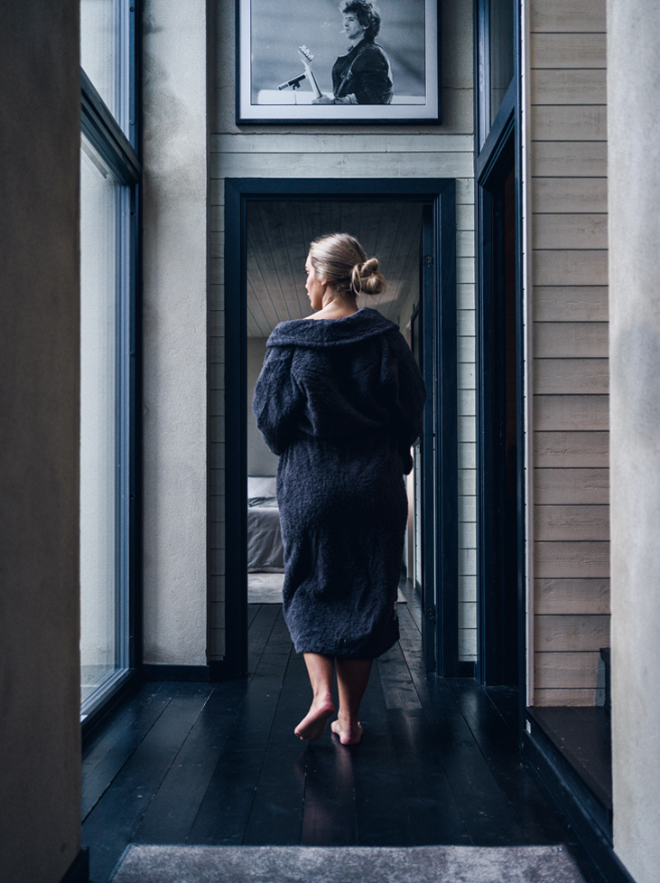 SPIRIT BATHROBE - Lava Grey