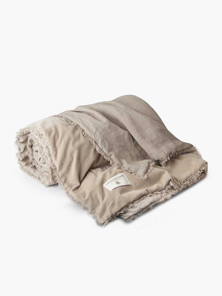 Spirit of the Nomad luxurious bedspread Desert Beige