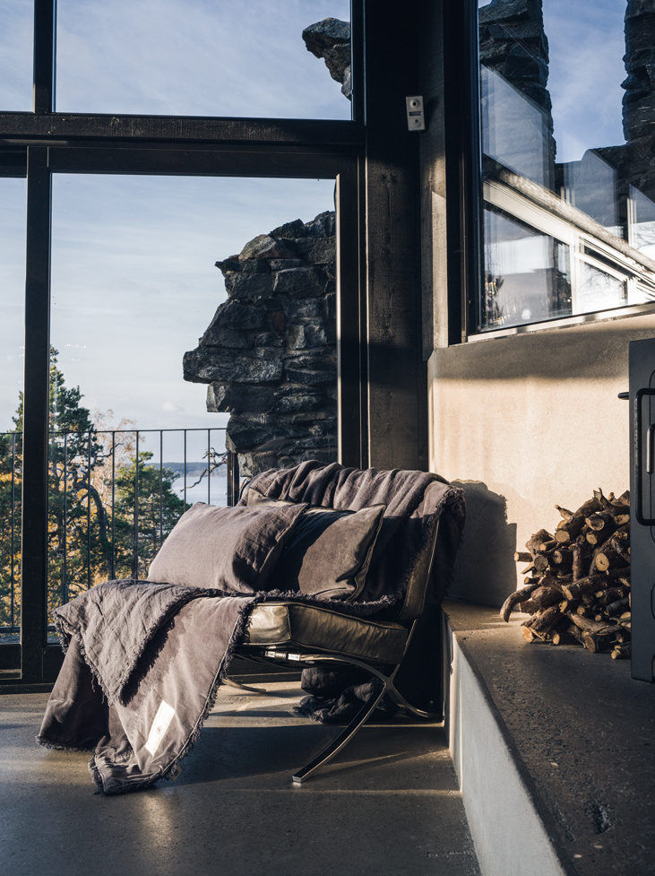 CUSHION COVER  WASHED LINEN - Lava Grey